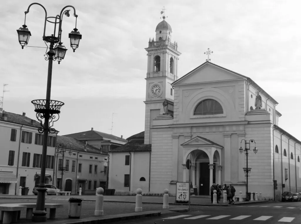 Esterno Chiesa 1